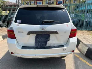 Toyota Highlander 2009 White