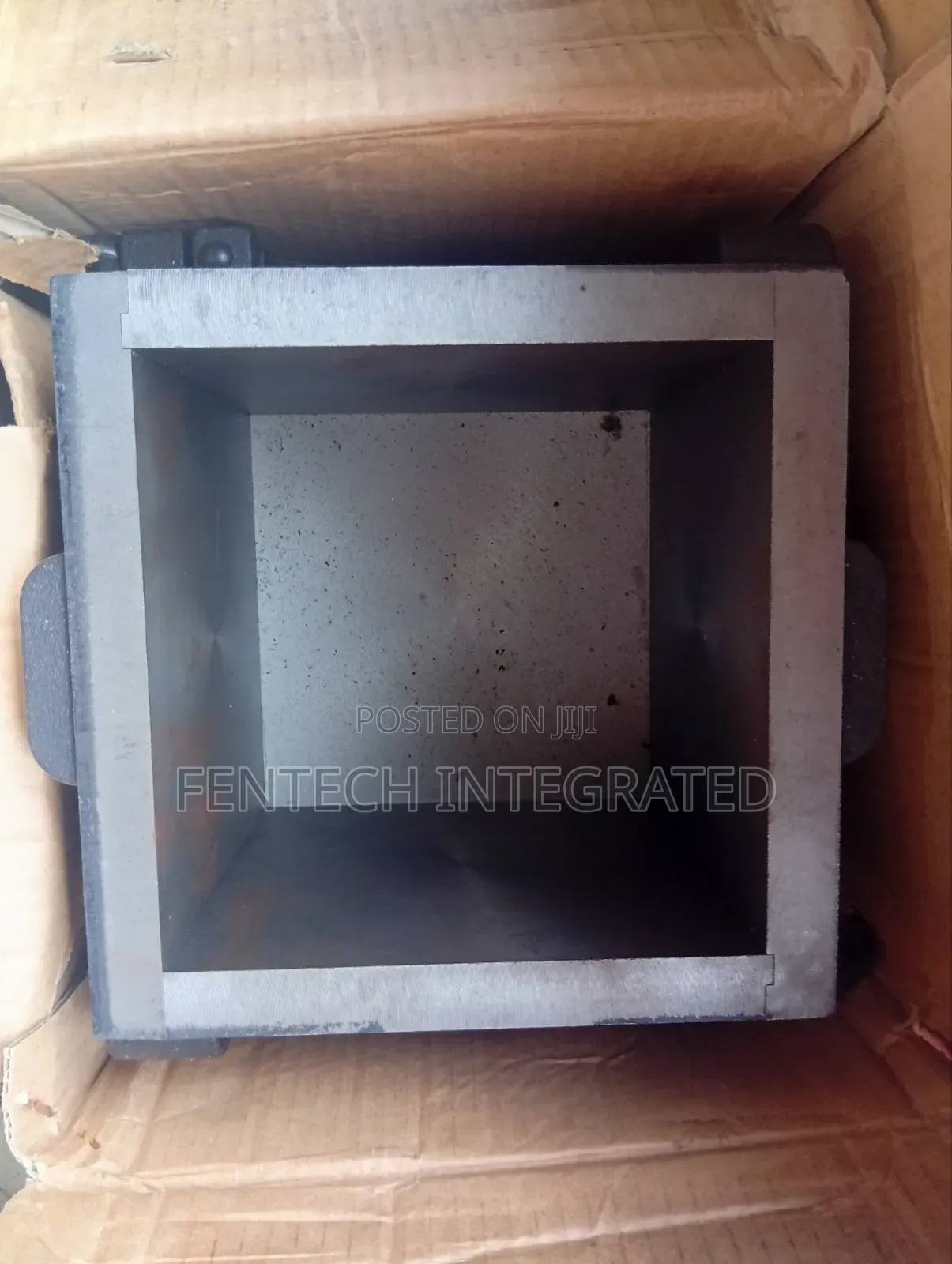 Concrete Cube Mould