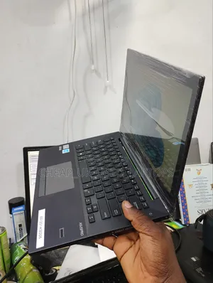 Laptop Asus 8GB Intel Core i7 HDD 500GB