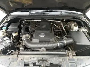 Nissan Frontier 2006 Gray