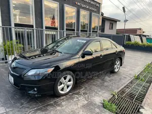 Toyota Camry SE 4dr Sedan (2.5L 4cyl 6A) 2011 Black