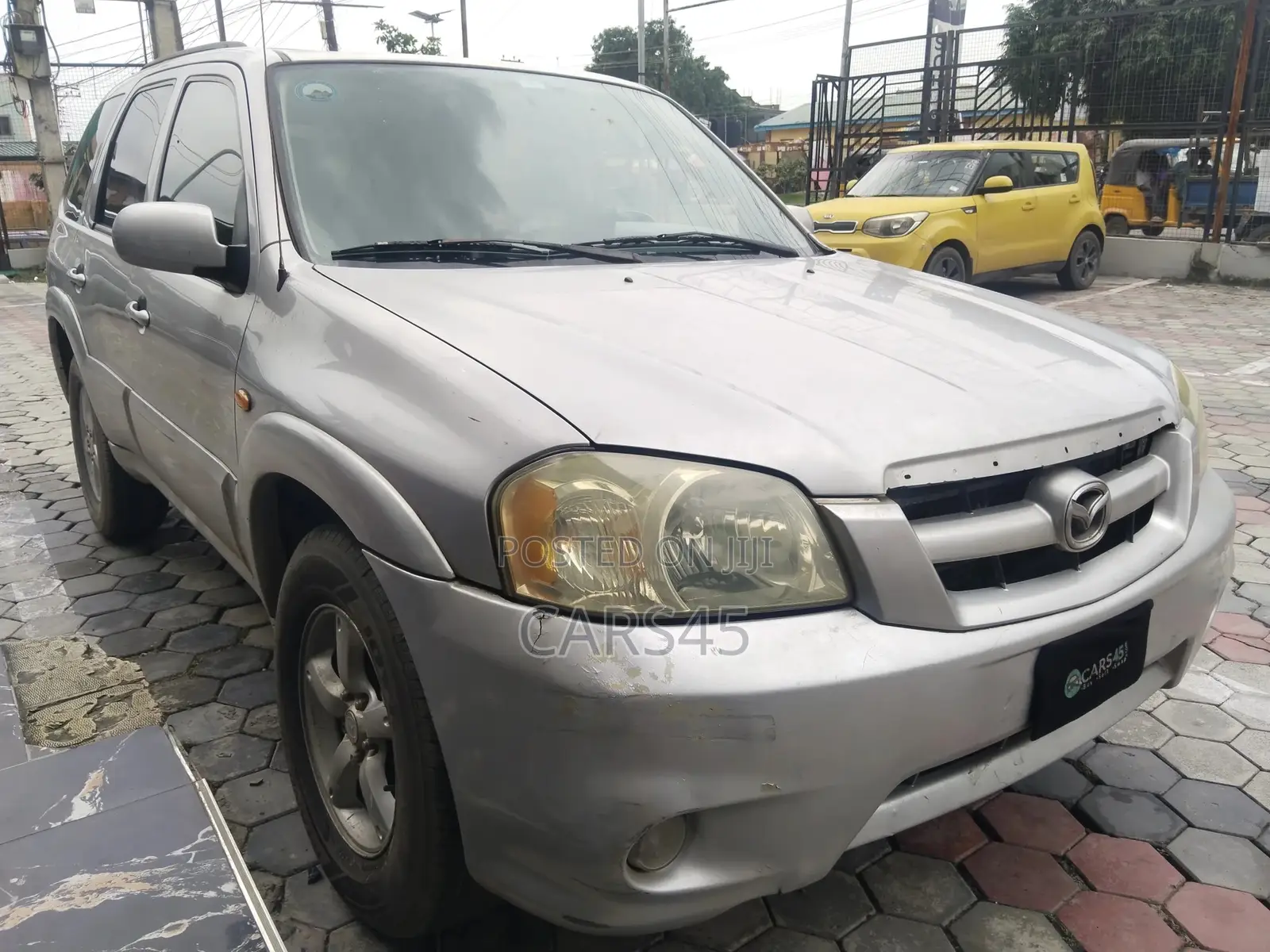Mazda Tribute 2005 Silver