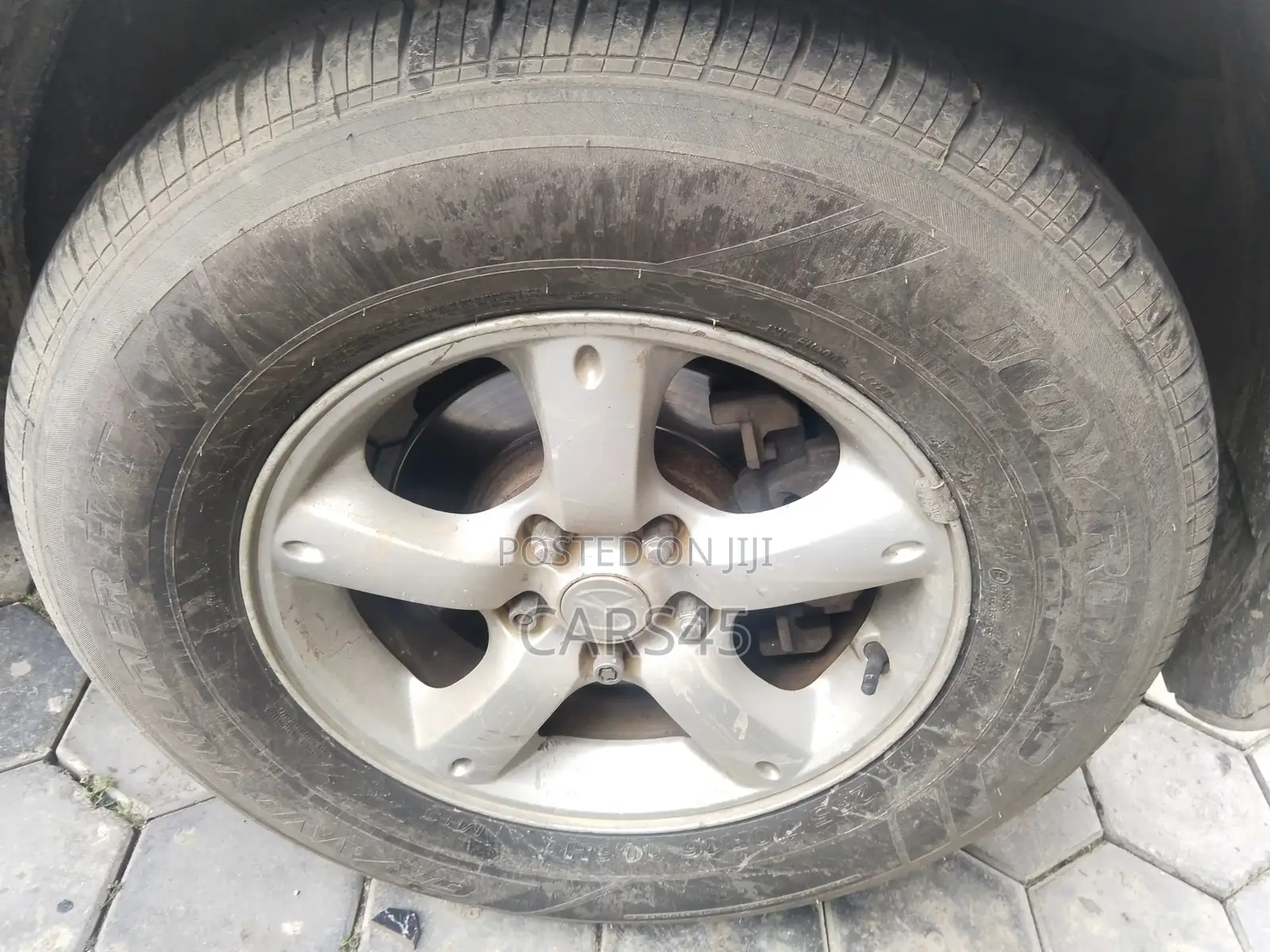 Mazda Tribute 2005 Silver