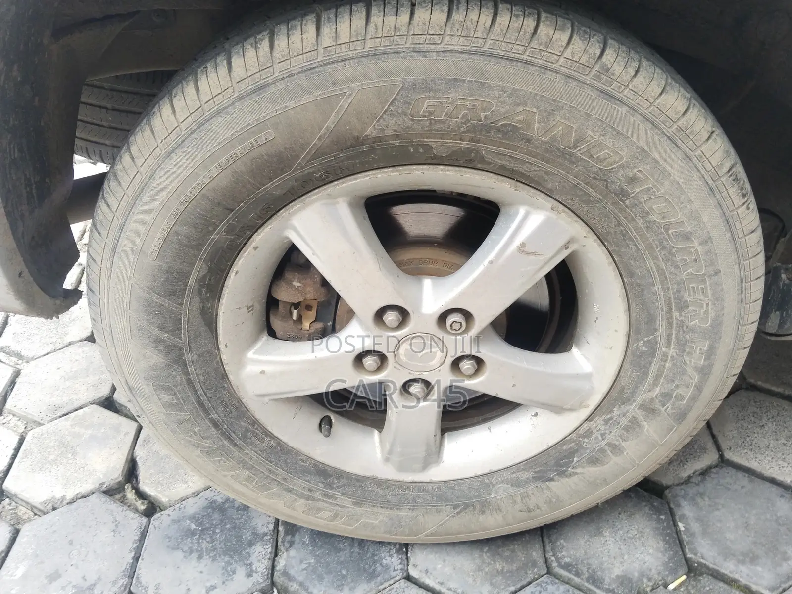 Mazda Tribute 2005 Silver