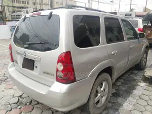 Mazda Tribute 2005 Silver