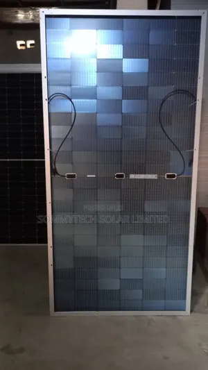 585w Jinko Grade a Biaficial Panel