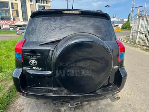 Toyota RAV4 2011 Black