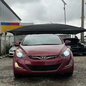 Hyundai Elantra 2015 Red