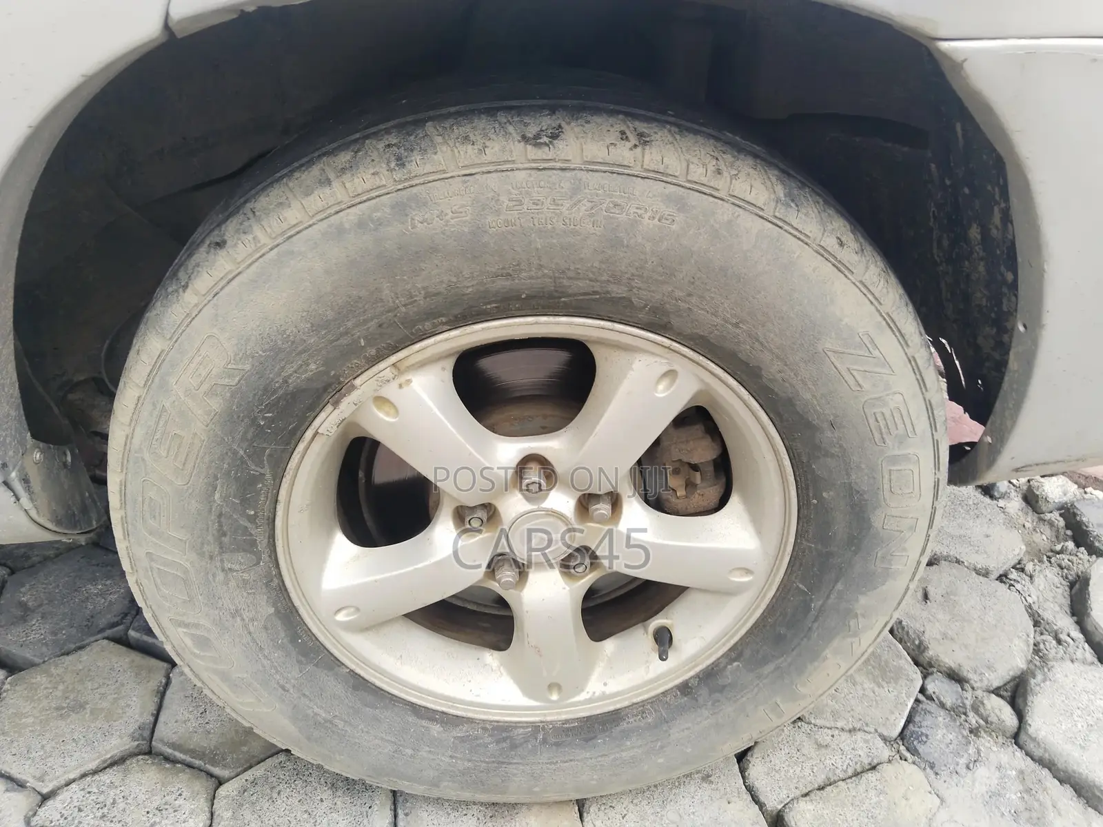 Mazda Tribute 2005 Silver