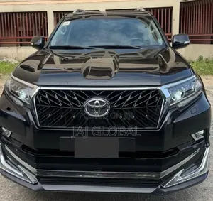 Toyota Land Cruiser Prado 2022 Black