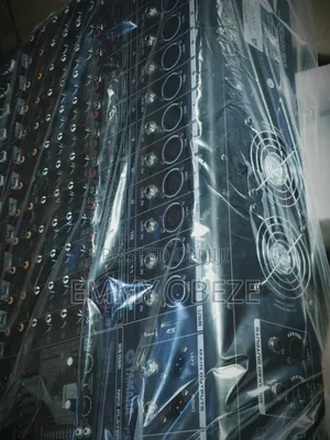Yamaha Powered Mixer 12ch Curve Type