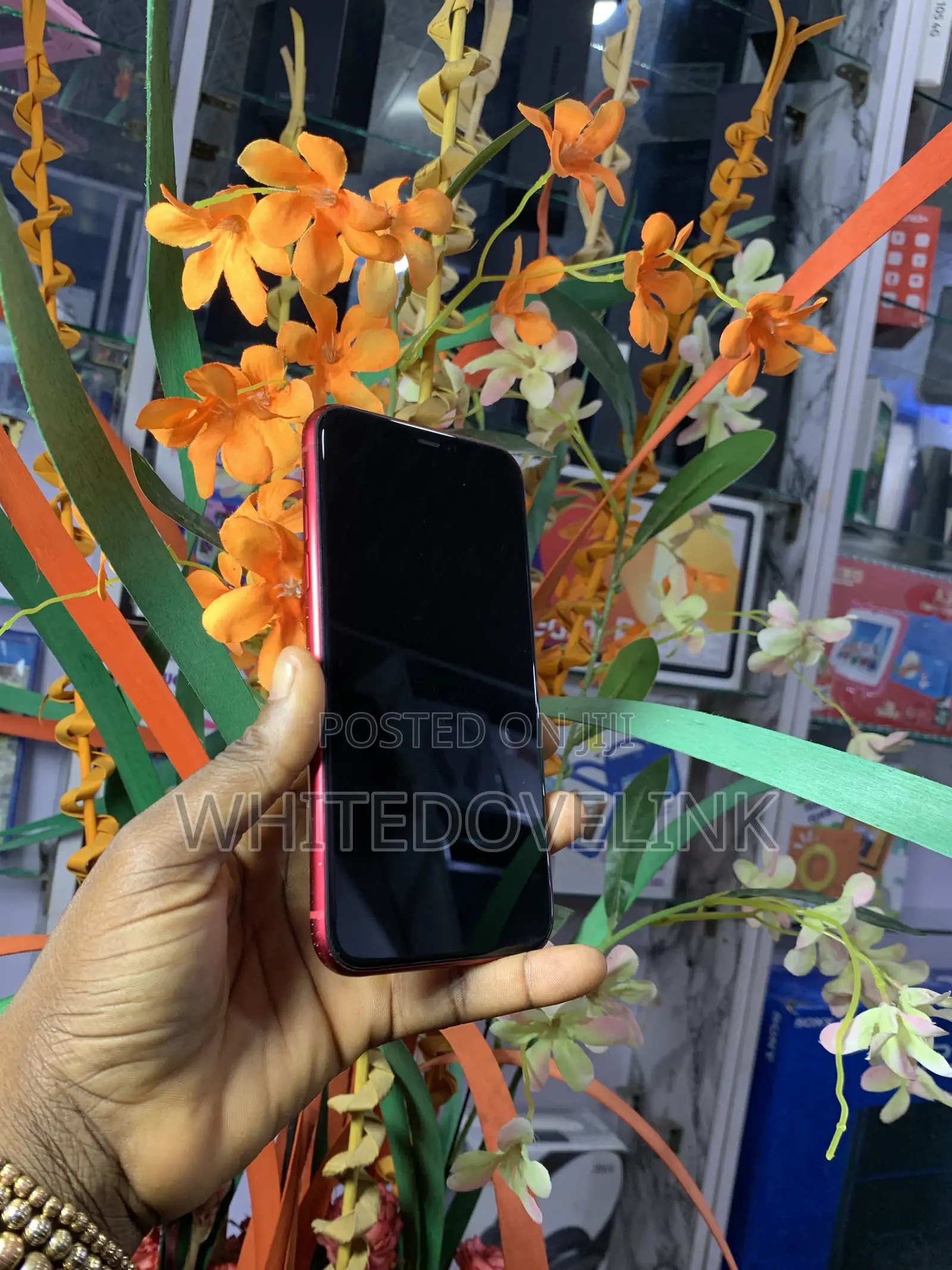 Apple iPhone 11 64 GB Red