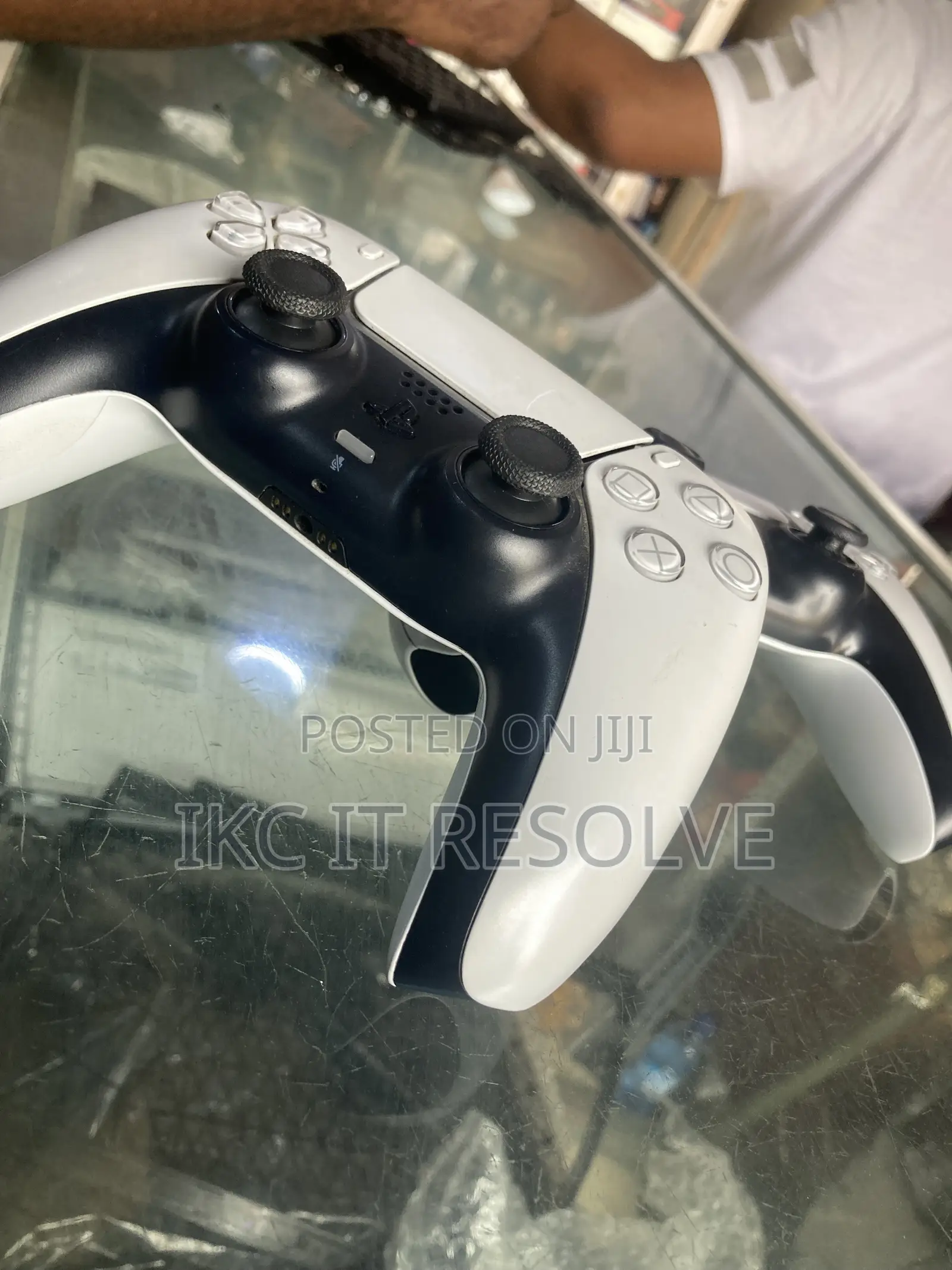 Ps5 With 2 Pad