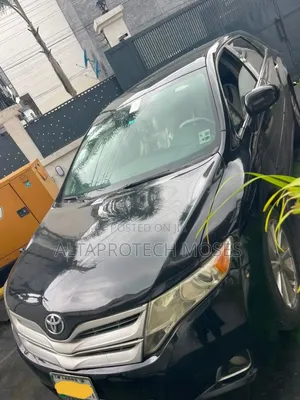 Toyota Venza 2011 Black