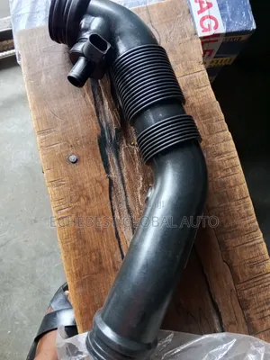 F Flow Meter Hose . (2.5 Engine) for Jetta 5. 2007 Model . Brand New.