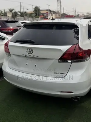 Toyota Venza XLE 2013 White