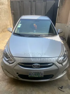 Hyundai Accent SE Sedan 2017 Silver