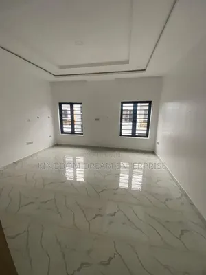 3bdrm Apartment in Ikeja Gra Lagos for sale