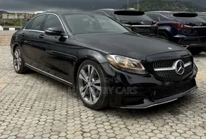 Mercedes-Benz C300 Luxury 4Matic Sedan AWD (2.0L 4cyl 7A) 2016 Black