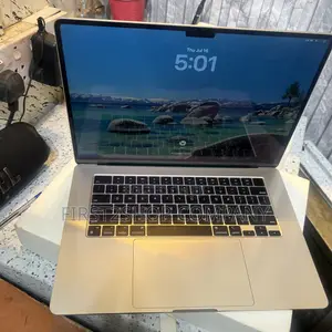 Laptop Apple MacBook Air 2023 M2 8GB Apple M2 SSD 256GB