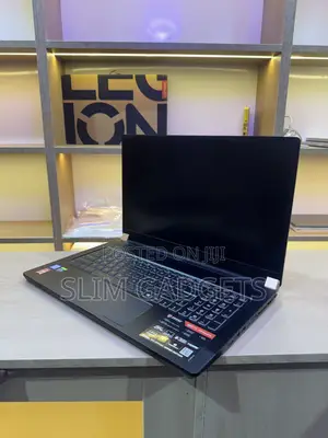 Laptop MSI Stealth GS77 16GB Intel Core i7 SSD 1T
