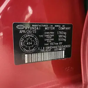 Hyundai Elantra SE 4dr Sedan (1.8L 4cyl 6M) 2015 Red