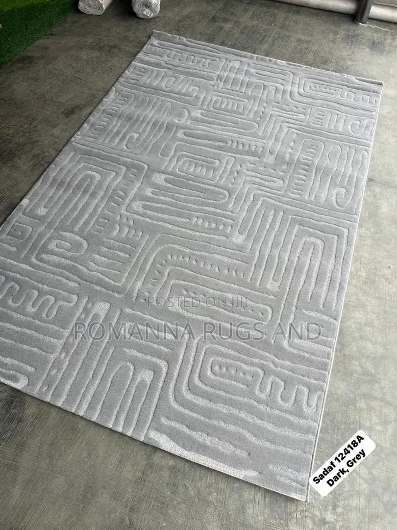 5 by 7 Turkish Center Rug