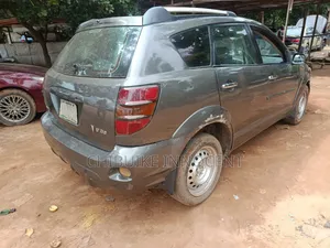 Pontiac Vibe 2005