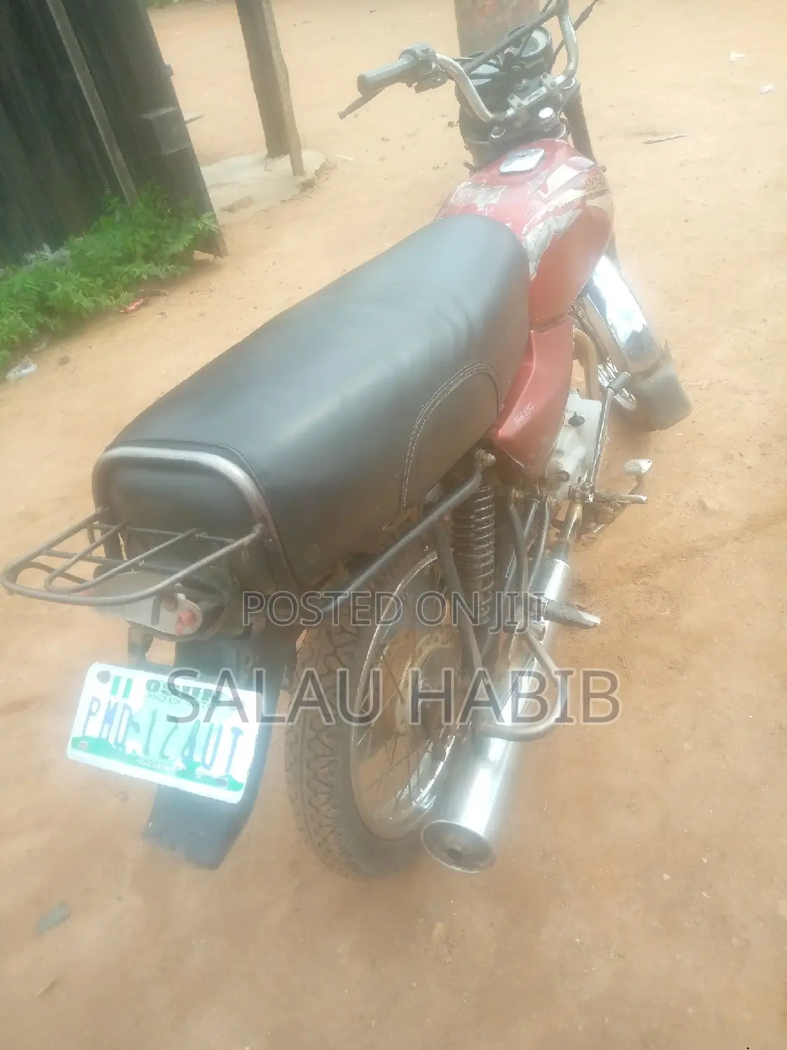 Bajaj Boxer 2022 Red