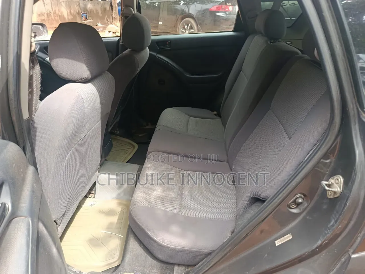 Pontiac Vibe 2005
