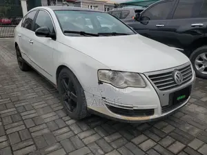 Volkswagen Passat 2007 White