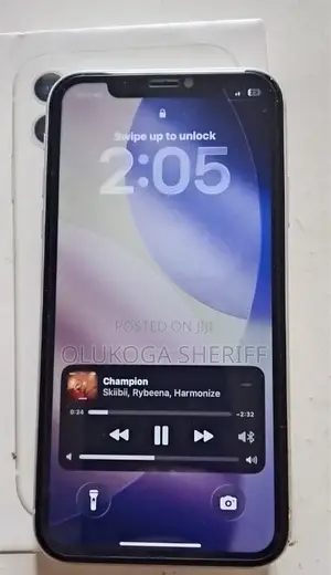 Apple iPhone 11 128 GB White