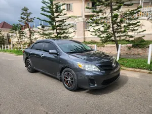 Toyota Corolla 2011 Gray