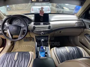 Honda Accord 2.0 Comfort 2008 Burgundy