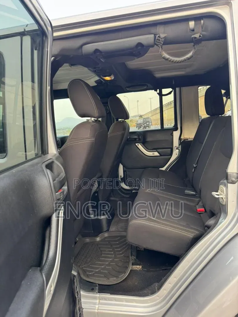 Car 2014 Gray