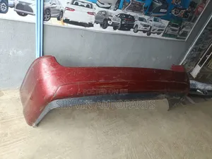 Back Bumper Toyota Sienna 2006