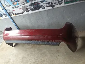 Back Bumper Toyota Sienna 2006