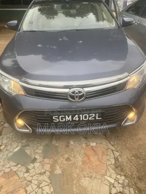 Toyota Camry 2015 Gray
