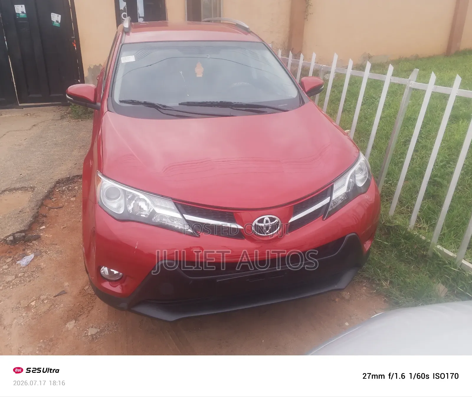 Toyota RAV4 2015 Red
