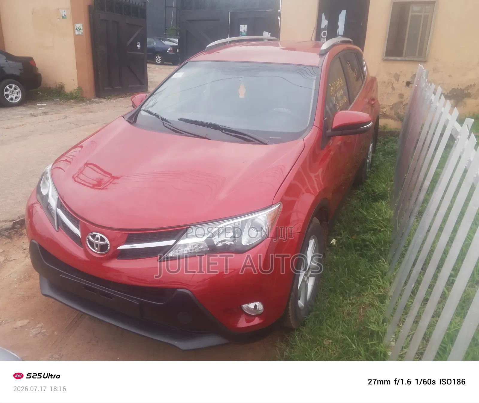 Toyota RAV4 2015 Red
