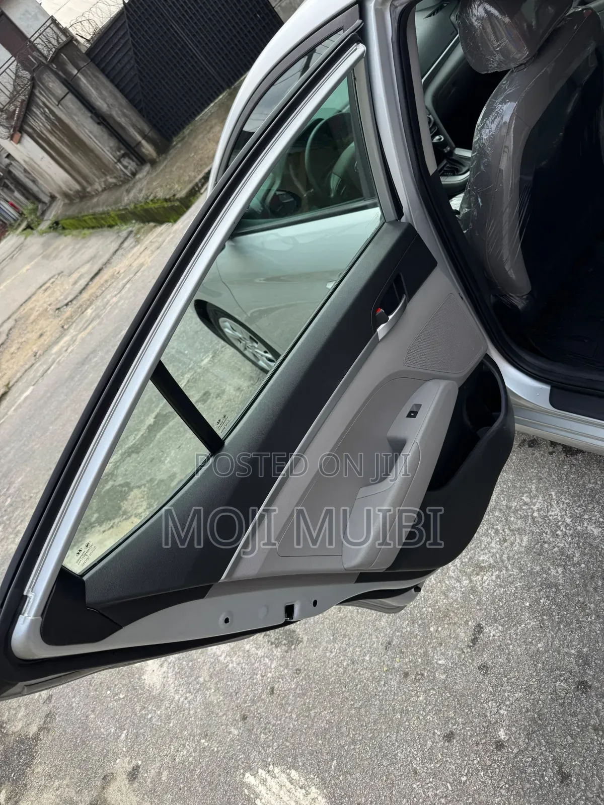 Hyundai Elantra 2019 Silver