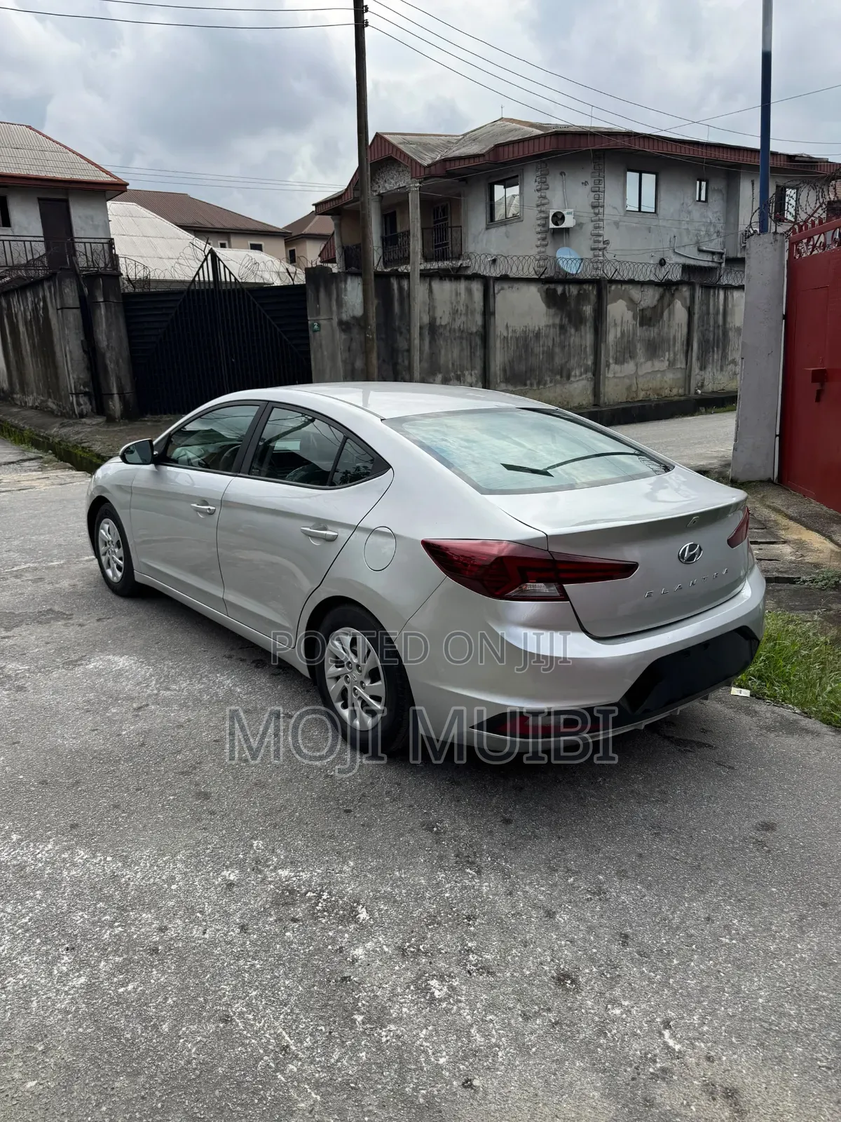 Hyundai Elantra 2019 Silver