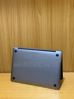 Laptop Apple MacBook 2018 16GB Intel Core i7 SSD 256GB