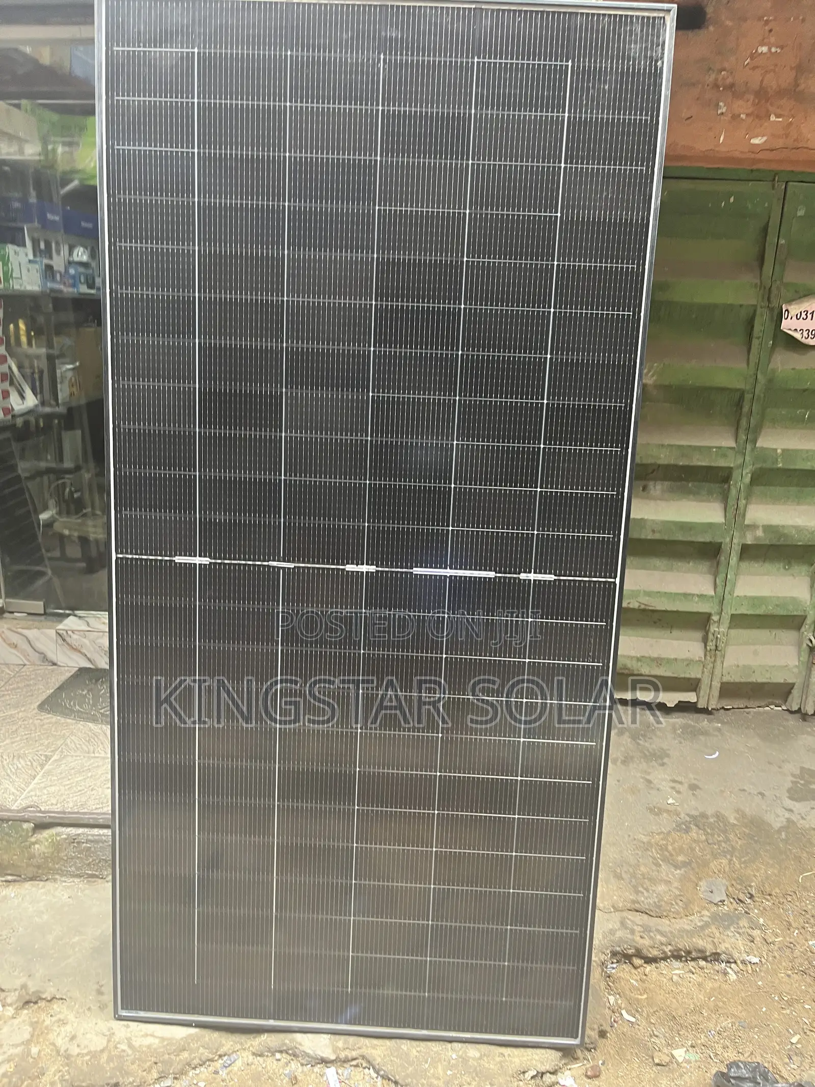 585w Black Frame Ronma Bifacial Panel