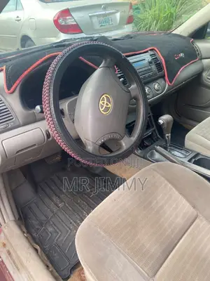 Toyota Camry 2004 Red