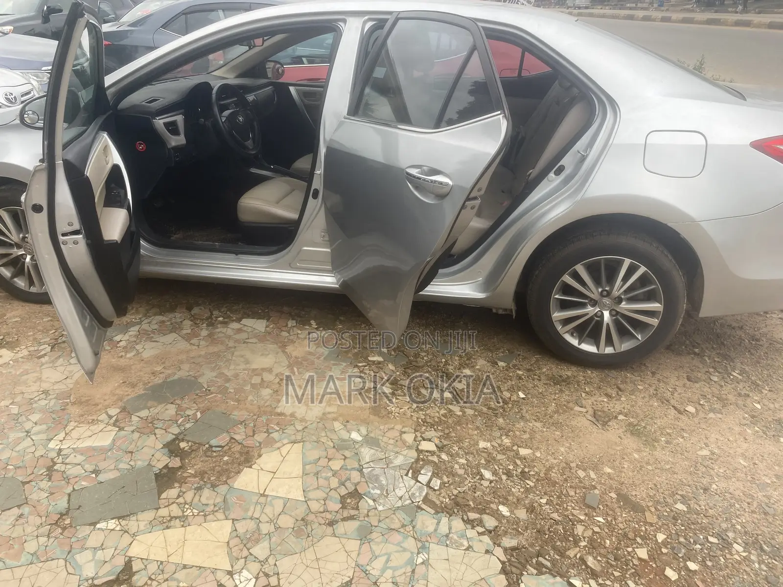 Toyota Corolla 2015 Silver