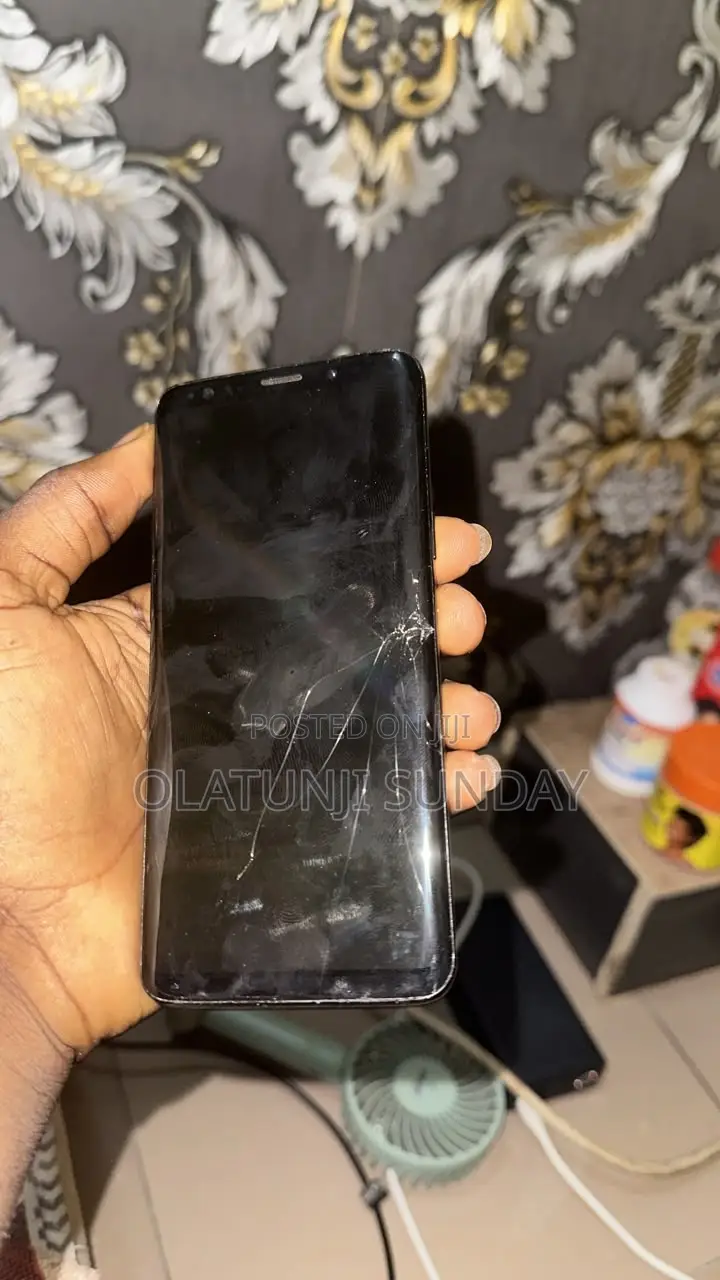 Samsung Galaxy S9 64 GB Black