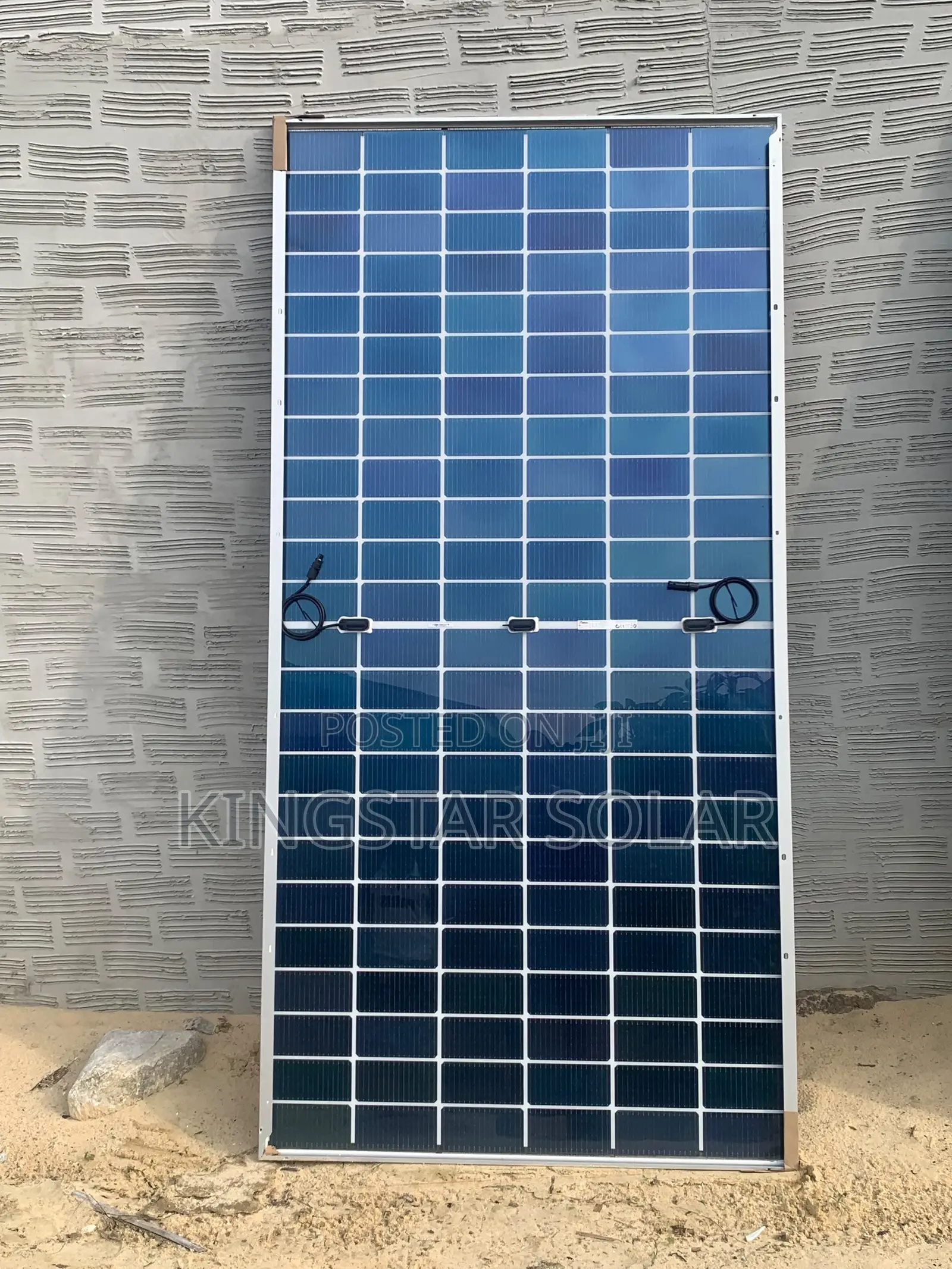 630w Bifacial Solar Panels