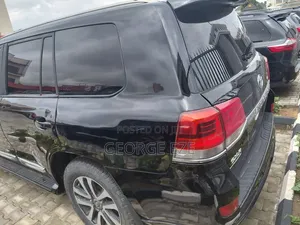 Toyota Land Cruiser 2014 Black