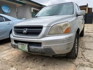 Honda Pilot 2006 Silver